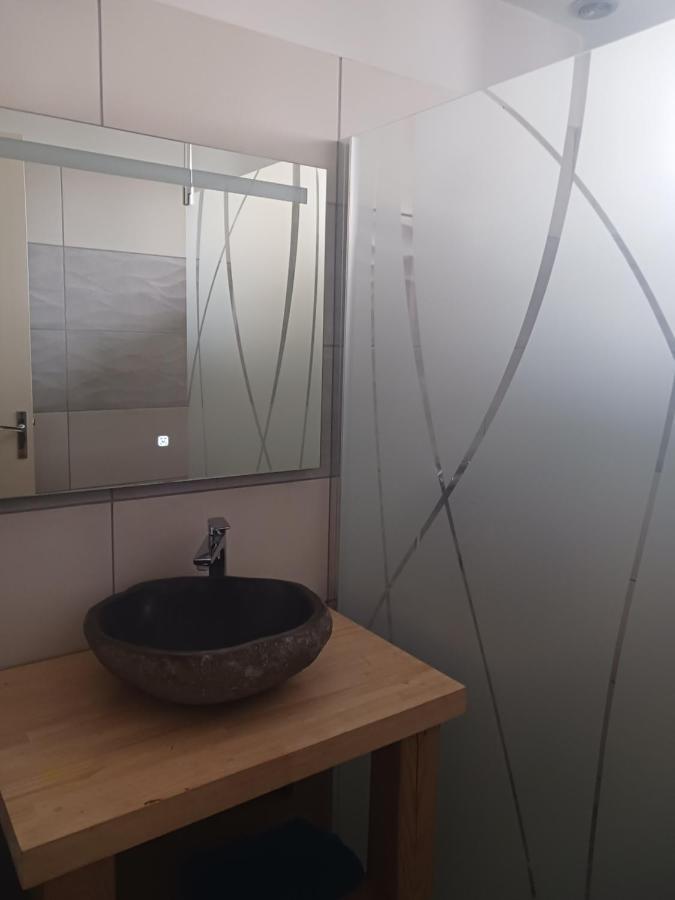Loue Appartement Duplex De 90M2 Refait A Neuf Villefort  Exteriér fotografie